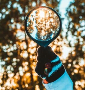 jak sprawdzić reklamy konkurencji na LinkedInie